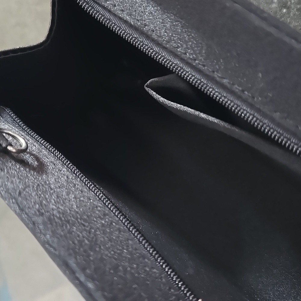 Handbag - Picture 2 of 4